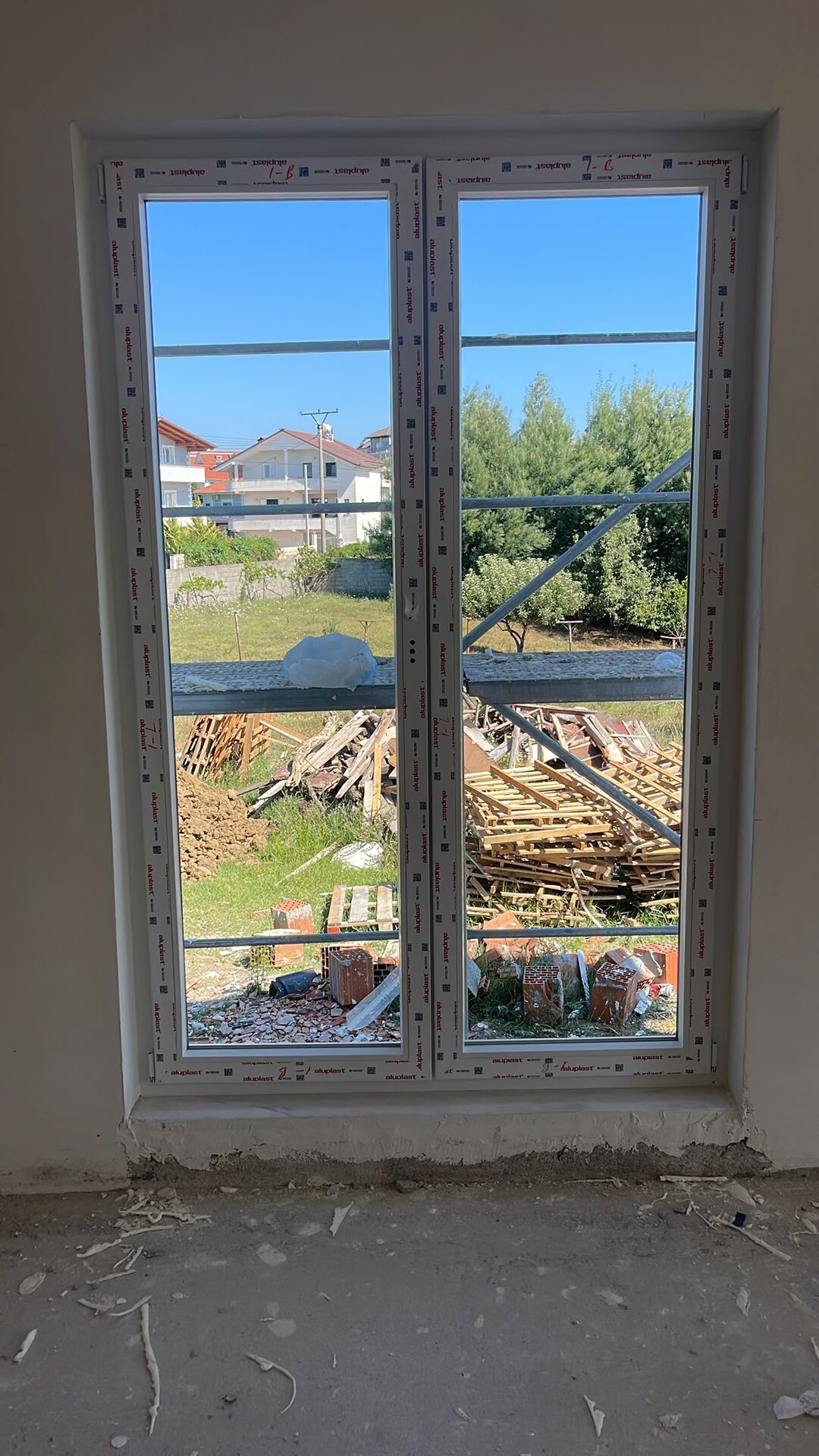 Dritare PVC dykrahëshe